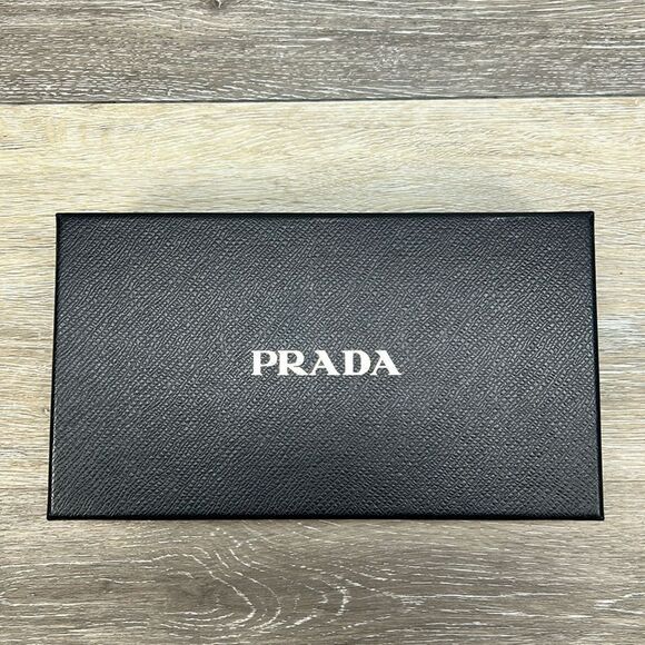 Prada box